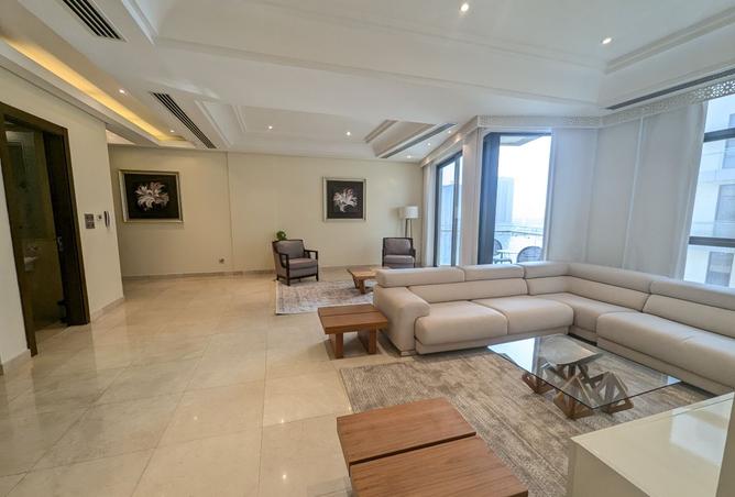 942115 - Property Main Image