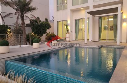 Villa - 4 Bedrooms - 5 Bathrooms for rent in Dilmunia Island - Muharraq Governorate