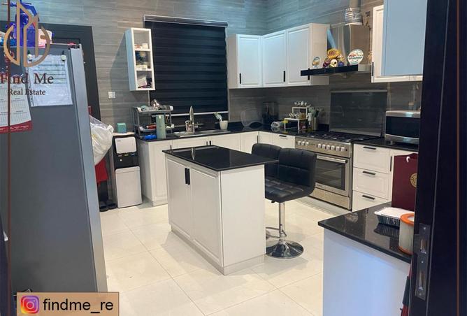 942833 - Property Image 2