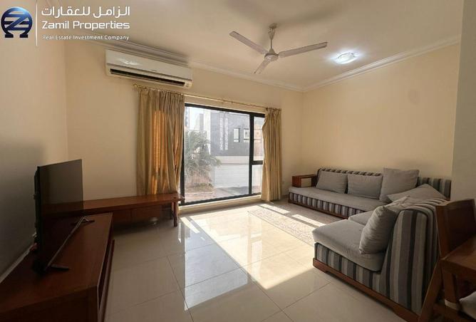 945440 - Property Image 2