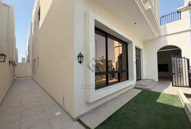 945538 - Property Image 2