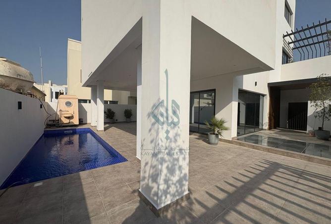 945565 - Property Image 2