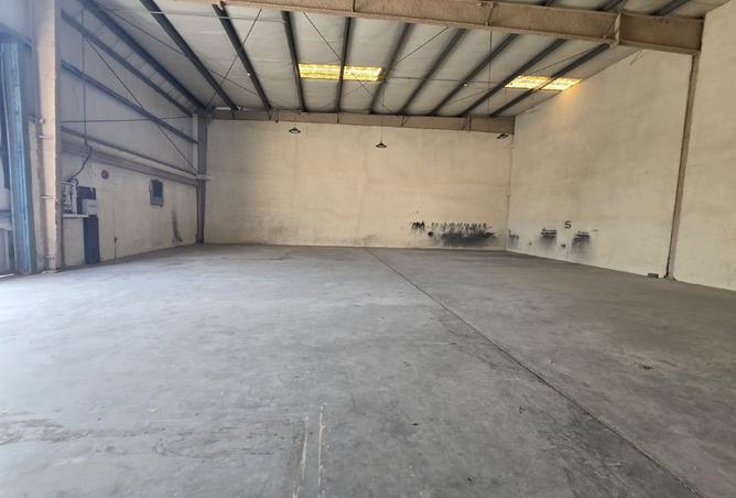 945702 - Property Image 3