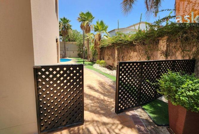 945750 - Property Main Image