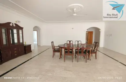 Apartment - 3 Bedrooms - 3 Bathrooms for rent in Al Juffair - Capital Governorate