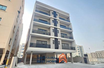 Whole Building - Studio - 7+ Bathrooms for sale in Janabiya - Northern Governorate