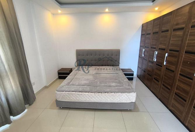 945961 - Property Image 2