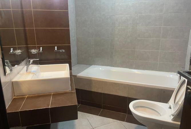 999690 - Property Image 3