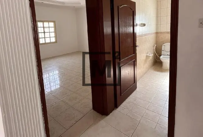 971687 - Property Image 3