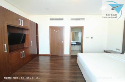 Apartment - 2 Bedrooms - 3 Bathrooms for rent in Al Juffair - Capital Governorate