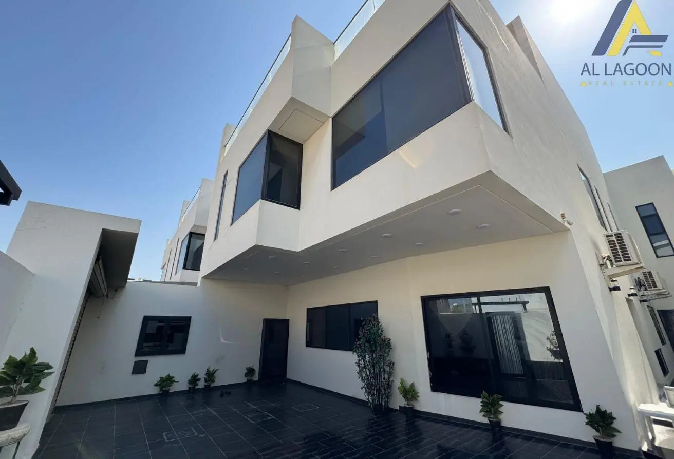 948123 - Property Main Image