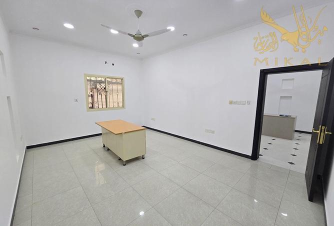 948238 - Property Image 3