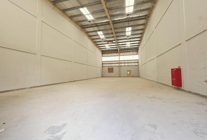 943793 - Property Image 2