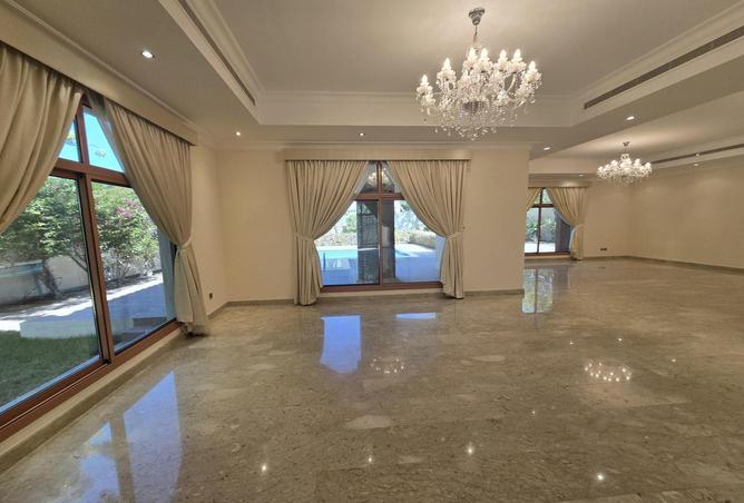 944078 - Property Image 3