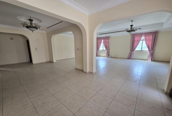 945599 - Property Image 3