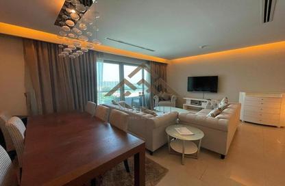 Apartment - 2 Bedrooms - 3 Bathrooms for rent in Reef Island - Capital Governorate