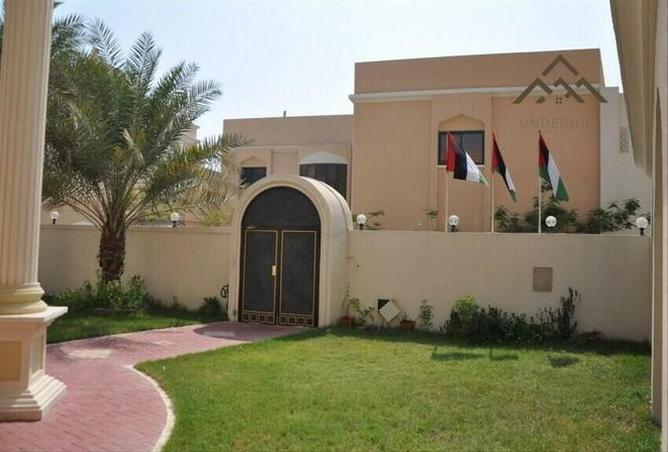 944334 - Property Image 2