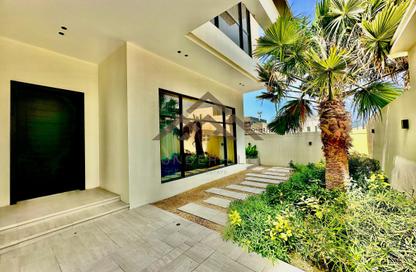 Villa - 4 Bedrooms - 5 Bathrooms for sale in North Riffa - Riffa - Southern Governorate