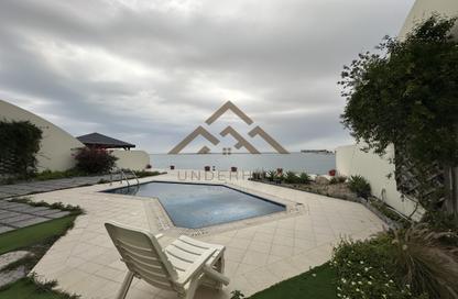 Villa - 4 Bedrooms - 5 Bathrooms for rent in Durrat Al Bahrain - Southern Governorate