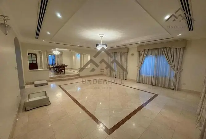 946758 - Property Image 3