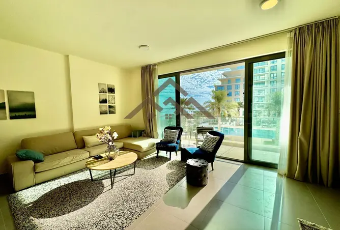 947397 - Property Image 2