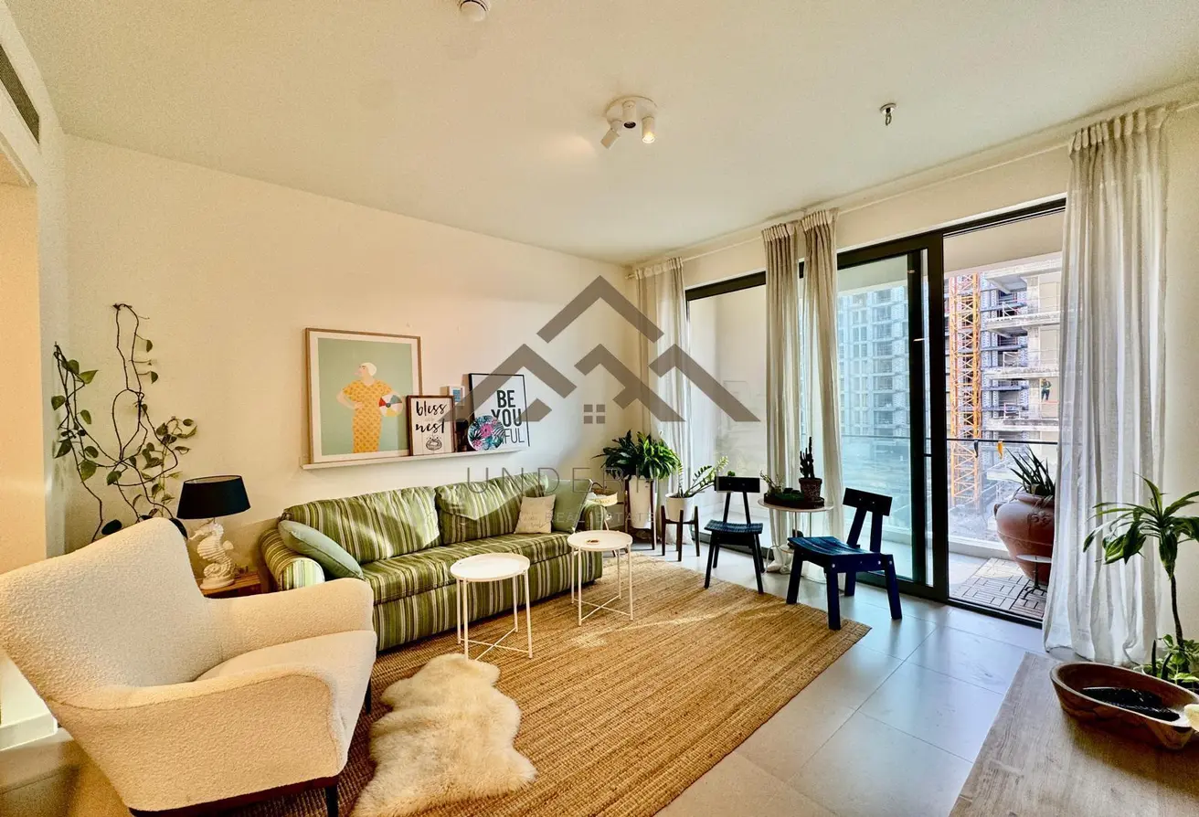 947400 - Property Main Image