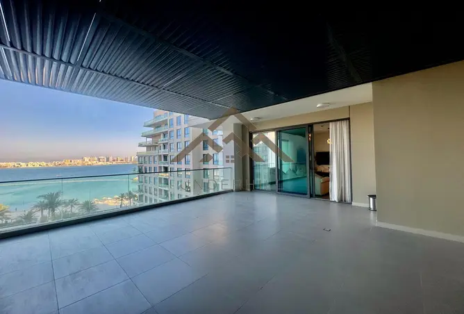 947401 - Property Image 2