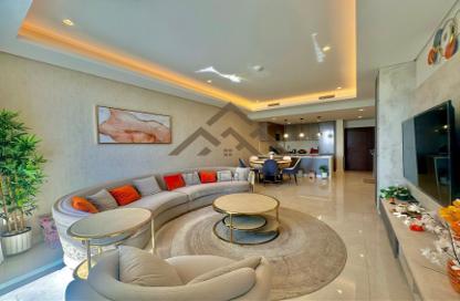 Apartment - 2 Bedrooms - 3 Bathrooms for rent in Canal View - Dilmunia Island - Muharraq Governorate