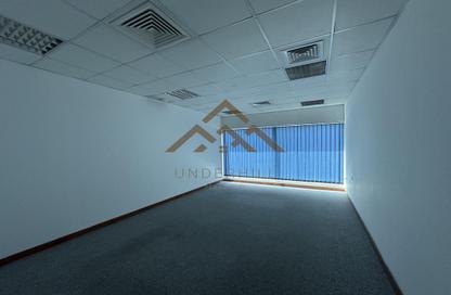 Office Space - Studio - 5 Bathrooms for rent in Exhibition Road - Hoora - Capital Governorate