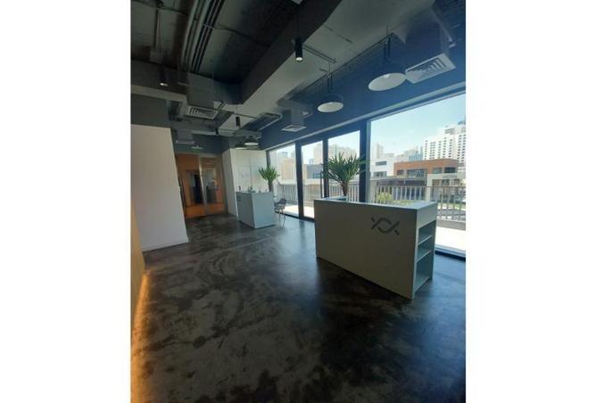 948033 - Property Main Image