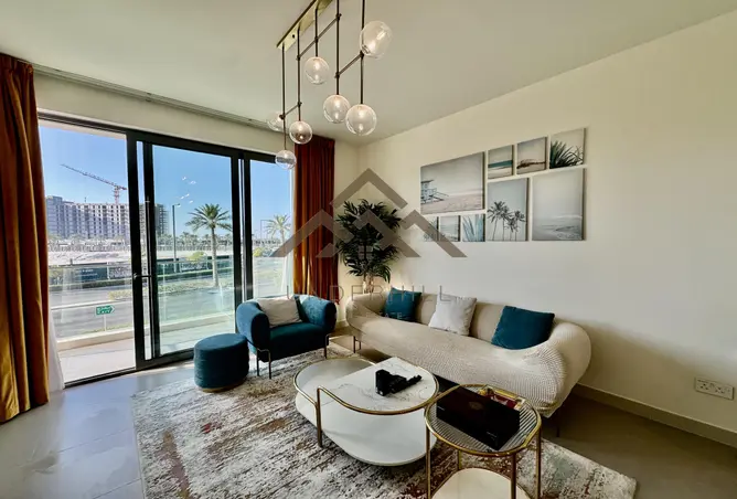 948229 - Property Image 2