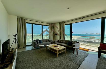 Apartment - 3 Bedrooms - 4 Bathrooms for sale in Marassi Shores Residences - Diyar Al Muharraq - Muharraq Governorate