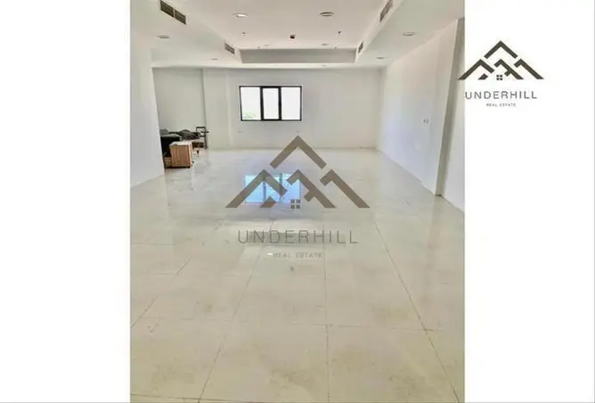 948392 - Property Image 3