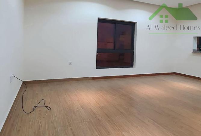 948513 - Property Image 3