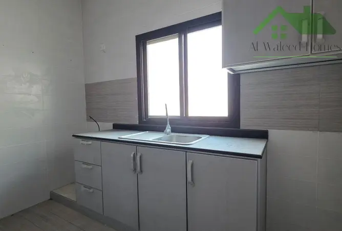 948513 - Property Image 2