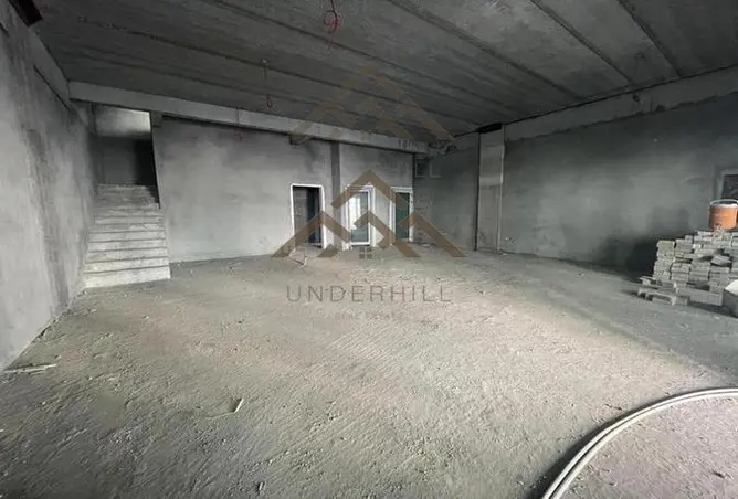 979562 - Property Image 2