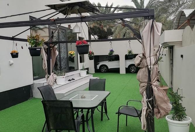 950818 - Property Image 2