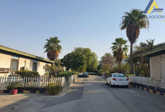 952319 - Property Image 2