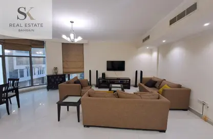 Apartment - 3 Bedrooms - 5 Bathrooms for rent in Seef - Capital Governorate