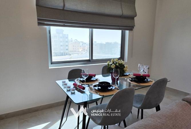 951609 - Property Image 3