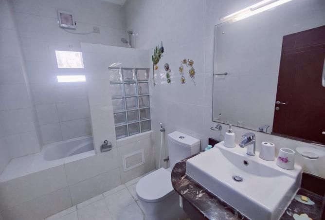 951815 - Property Image 3