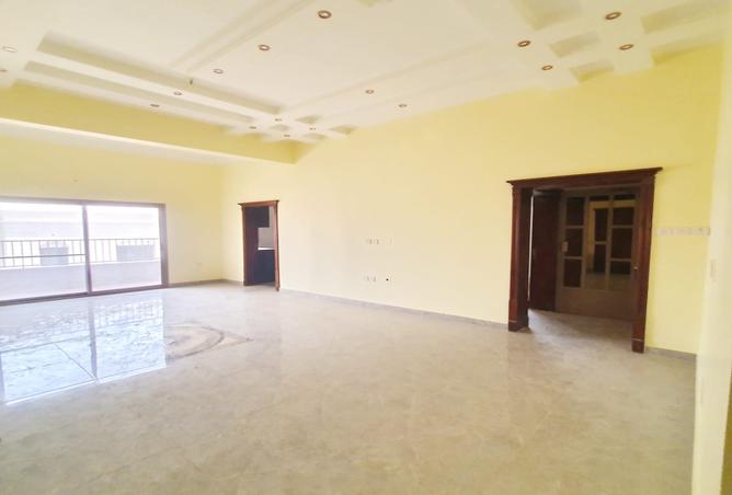 951892 - Property Main Image