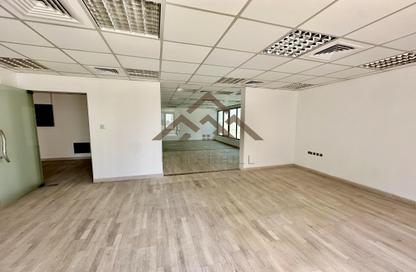 Office Space - 4 Bedrooms - 2 Bathrooms for rent in Seef - Capital Governorate