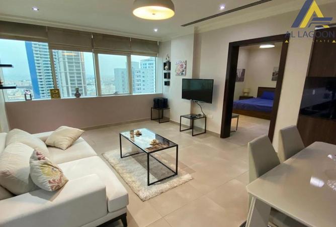 952140 - Property Image 2