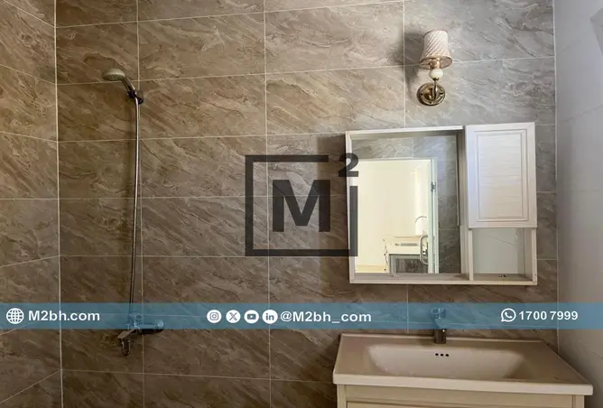 953840 - Property Image 3