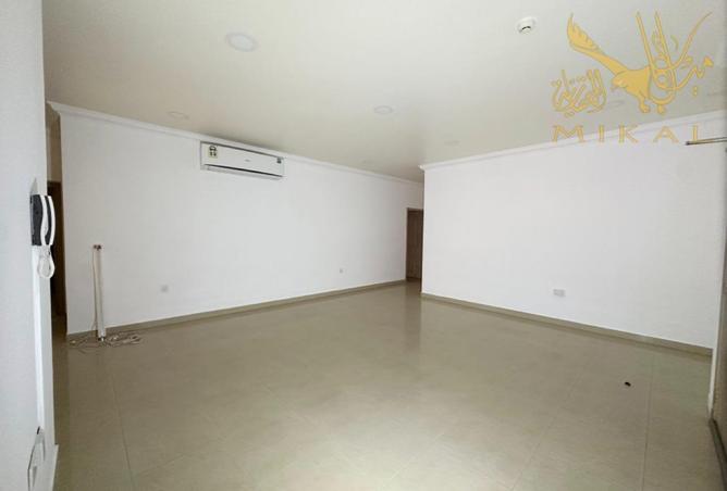 953504 - Property Main Image