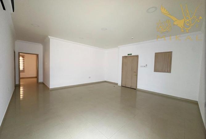 953504 - Property Image 3