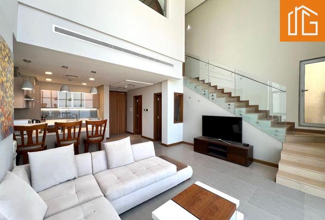 953693 - Property Image 2