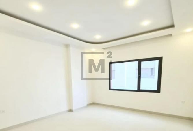 953844 - Property Image 3