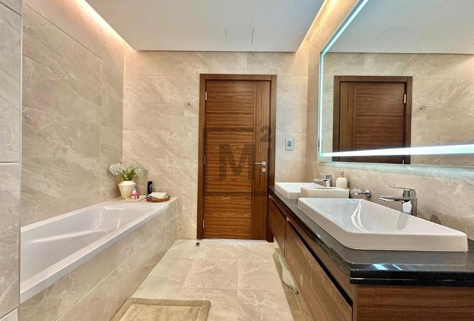 953847 - Property Image 2